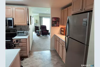 1427 Windward Road #1427, Milford, CT 06461 - Photo 13