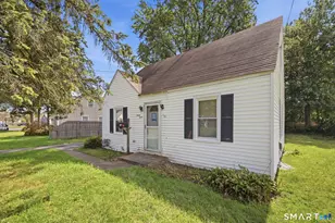 27 Hockanum Dr, East Hartford, CT 06118 - Photo 3