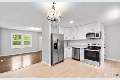 19 Upland Terrace, Ansonia, CT 06401 - Photo 9