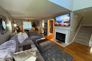 226 Castlewood Dr, Bloomfield, CT 06002 - Photo 19