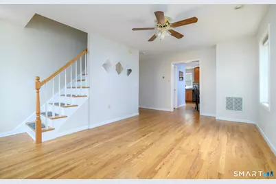 612 Black Rock Turnpike #612, Fairfield, CT 06825 - Photo 3