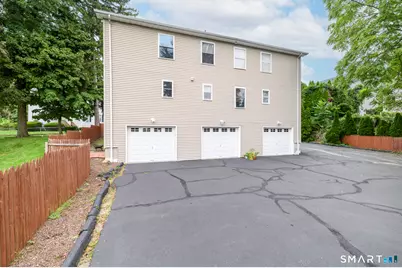 612 Black Rock Turnpike #612, Fairfield, CT 06825 - Photo 17