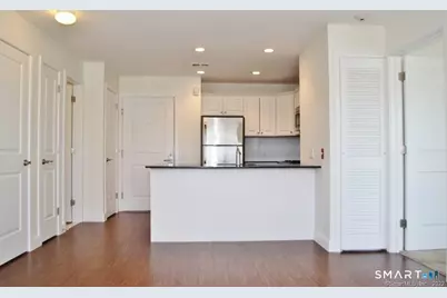 947 Hope Street #203, Stamford, CT 06907 - Photo 13