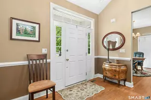 17 Watkins Dr, Newtown, CT 06482 - Photo 5