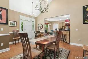 17 Watkins Dr, Newtown, CT 06482 - Photo 9
