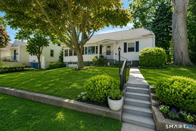 38 Carlisle Place, Stamford, CT 06902 - Photo 1