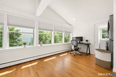 38 Carlisle Place, Stamford, CT 06902 - Photo 11