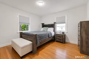 38 Carlisle Pl, Stamford, CT 06902 - Photo 15