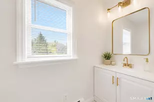 38 Carlisle Pl, Stamford, CT 06902 - Photo 21