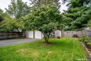 41 Griswold Dr, West Hartford, CT 06119 - Photo 33