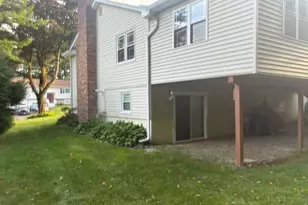 4 Dempsey Ct, Ansonia, CT 06401 - Photo 37