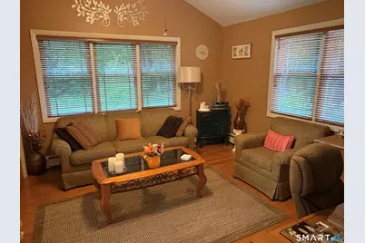 4 Dempsey Court, Ansonia, CT 06401 - Photo 13