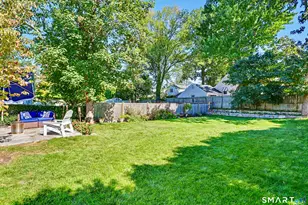 11 Oldfield Dr, Fairfield, CT 06824 - Photo 29
