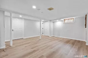 74 Thomas St, Hamden, CT 06514 - Photo 27