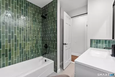 74 Thomas Street, Hamden, CT 06514 - Photo 21