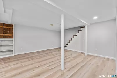 74 Thomas Street, Hamden, CT 06514 - Photo 29