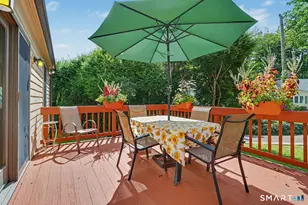 10 Hillwood Pl, Norwalk, CT 06850 - Photo 33