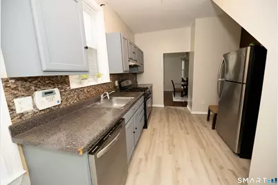 30 Bassett Street #1, New Haven, CT 06511 - Photo 3