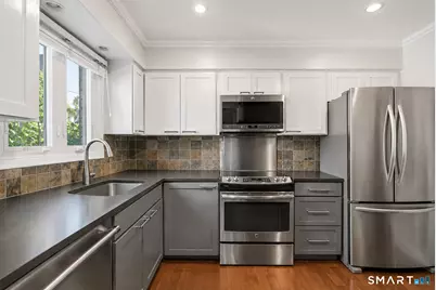 25 Indian Harbor Drive #3, Greenwich, CT 06830 - Photo 5