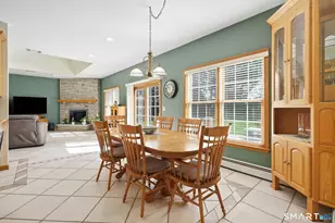 35 Gilbert Ln, South Windsor, CT 06074 - Photo 11