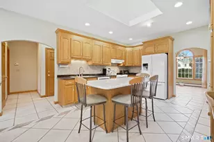 35 Gilbert Ln, South Windsor, CT 06074 - Photo 5