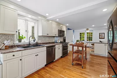 2 Dogwood Drive, Old Lyme, CT 06371 - Photo 3