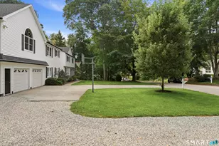2 Dogwood Dr, Old Lyme, CT 06371 - Photo 31