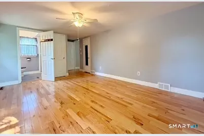 37 Peters Lane, North Haven, CT 06473 - Photo 11