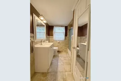 37 Peters Lane, North Haven, CT 06473 - Photo 23