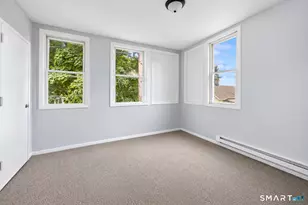 11 Martin St, Waterbury, CT 06706 - Photo 9