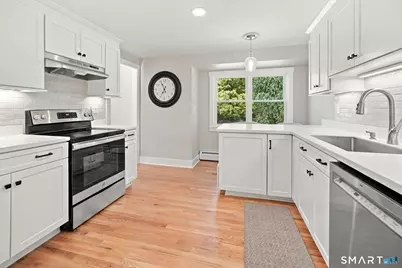 120 Hyde Road, West Hartford, CT 06117 - Photo 17