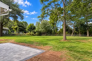 19 Winthrop Blvd, Cromwell, CT 06416 - Photo 9