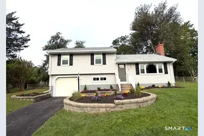 19 Winthrop Boulevard, Cromwell, CT 06416 - Photo 3