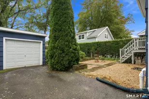 89 Fayerweather Terrace, Bridgeport, CT 06605 - Photo 27