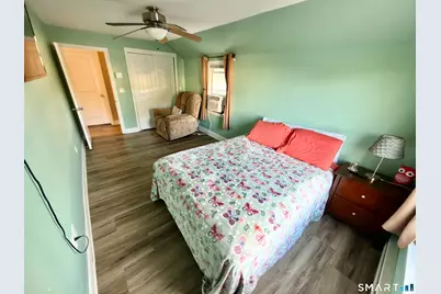 70 Broad Place, Bristol, CT 06010 - Photo 11