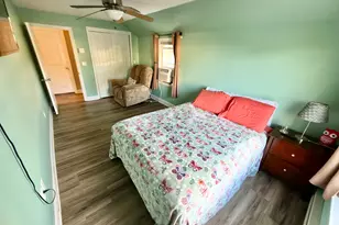70 Broad Pl, Bristol, CT 06010 - Photo 11