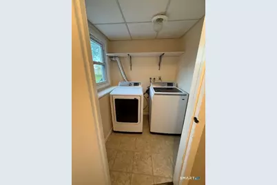 136 Oxford Road, Milford, CT 06460 - Photo 33