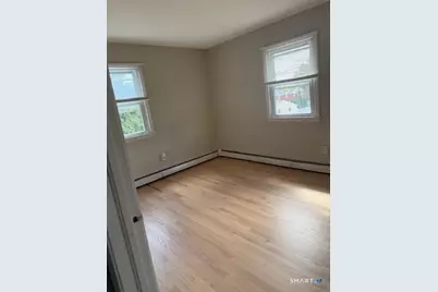 136 Oxford Road, Milford, CT 06460 - Photo 17