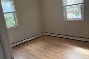 136 Oxford Rd, Milford, CT 06460 - Photo 17