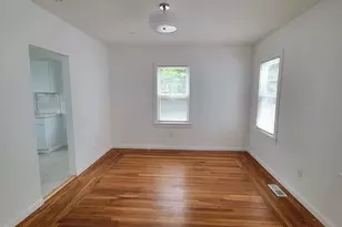82 Helen St, Hamden, CT 06514 - Photo 9