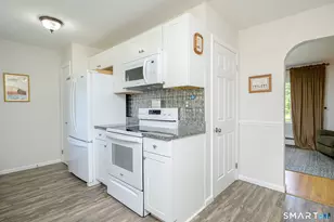 8 Gendron Rd, Plainfield, CT 06354 - Photo 5