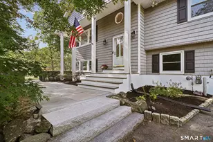 20 Thistle Ln, Greenwich, CT 06831 - Photo 3