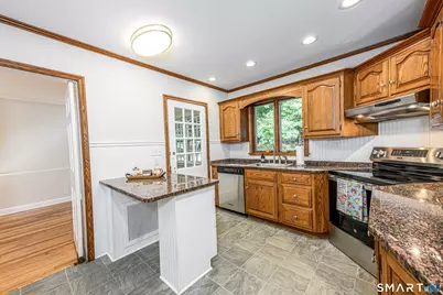 197 Old Tavern Road, Orange, CT 06477 - Photo 9