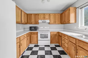 213 Algonquin Trail, Trumbull, CT 06611 - Photo 11
