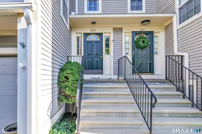 213 Algonquin Trail #213, Trumbull, CT 06611 - Photo 3
