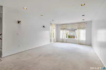 213 Algonquin Trail #213, Trumbull, CT 06611 - Photo 5