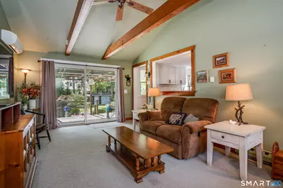 17 Nutmeg Avenue, Enfield, CT 06082 - Photo 3