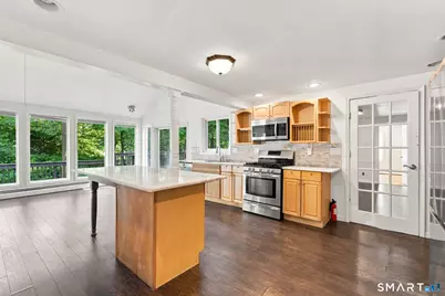 132 Laurel Street, South Windsor, CT 06074 - Photo 7