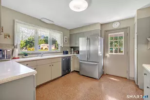 531 Blacks Rd, Cheshire, CT 06410 - Photo 15