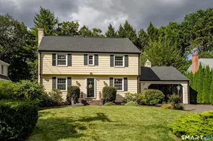20 Walton Dr, West Hartford, CT 06107 - Photo 1